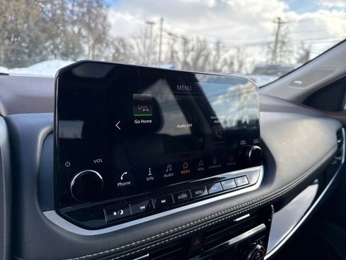 Certified 2023 Nissan Rogue SL w/ SL Premium Package image 31