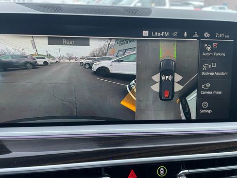 Used 2021 BMW X7 xDrive40i w/ Premium Package image 8