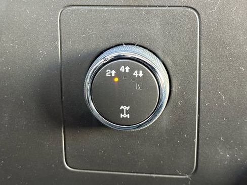 Used 2013 Chevrolet Silverado 2500 LT w/ Interior Plus Package image 31