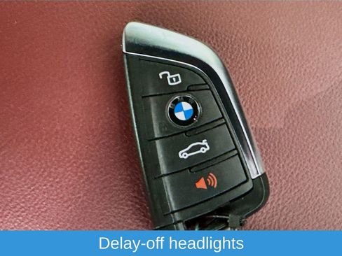 Used 2024 BMW M440i Convertible w/ Premium Package image 37