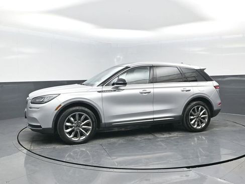 Used 2020 Lincoln Corsair AWD w/ Premium Package image 4