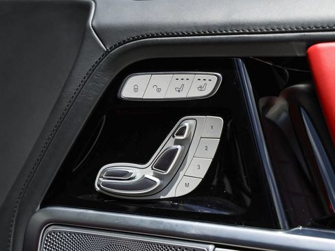 Used 2023 Mercedes-Benz G 550 image 21
