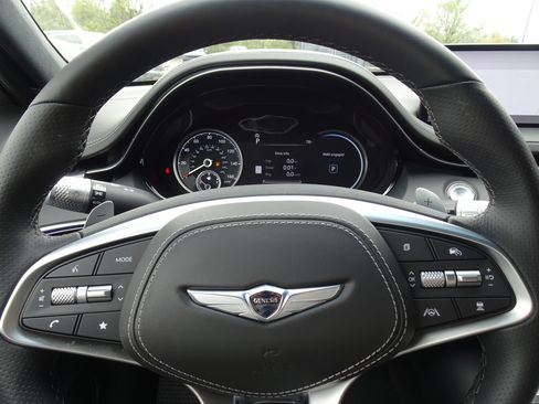 New 2025 Genesis GV70 3.5T Sport w/ Sport Advanced Package image 19