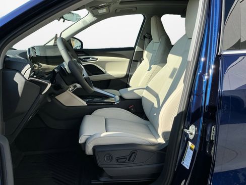 New 2025 Audi Q5 Premium Plus image 9