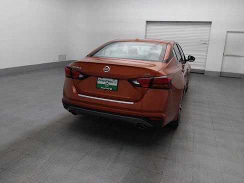 Used 2021 Nissan Altima 2.5 SR FWD image 7