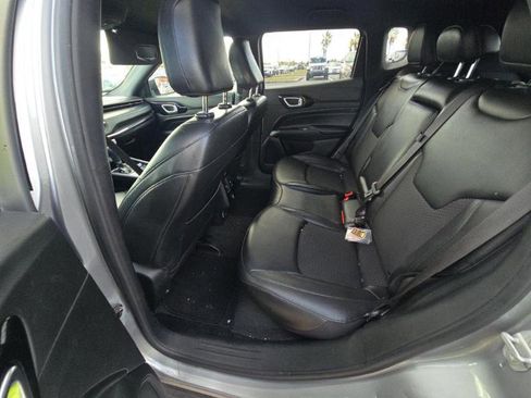 Used 2022 Jeep Compass Altitude image 15