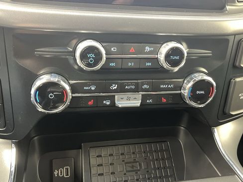 New 2025 Ford F150 XLT w/ Equipment Group 302A MID image 20