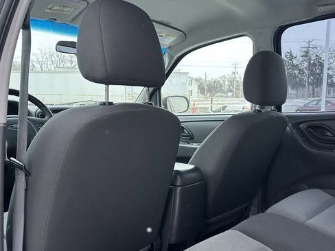 Used 2007 Ford Escape XLS image 13