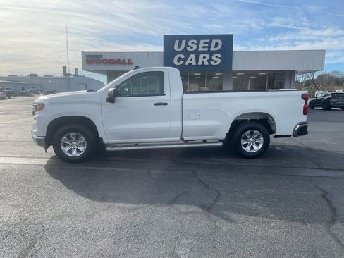 Used 2025 Chevrolet Silverado 1500 W/T image 2