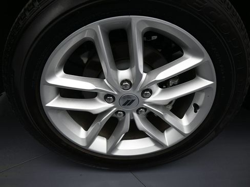 Used 2024 Dodge Durango GT image 43