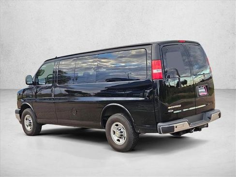 Certified 2024 Chevrolet Express 2500 LT w/ LT Preferred Equipment Group image 8