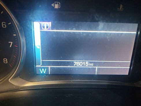 Used 2019 Chevrolet Traverse LT w/ LPO, Floor Liner Package AWD/4WD image 17