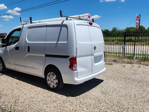 Used 2019 Nissan NV200 SV FWD image 6