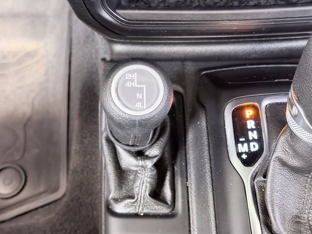 Used 2020 Jeep Wrangler Unlimited Sport S AWD/4WD image 44