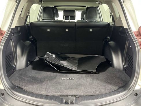 Used 2015 Toyota RAV4 Limited AWD/4WD image 29