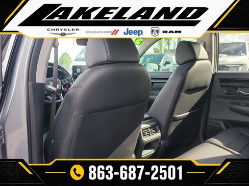 Used 2025 Honda CR-V EX-L image 12