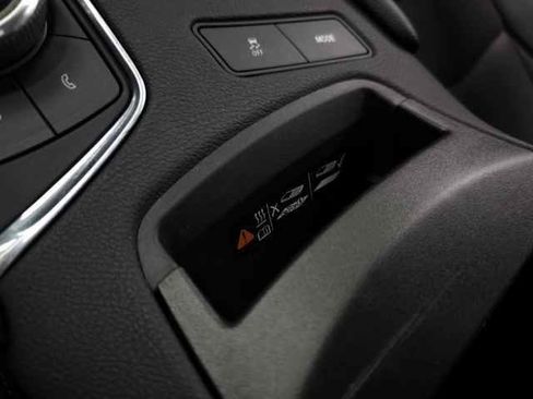 Used 2021 Cadillac XT5 Premium Luxury w/ LPO, Floor Liner Package image 34