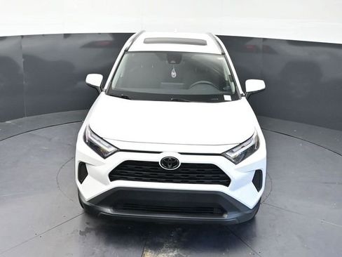 Used 2022 Toyota RAV4 XLE w/ Convenience Package image 26