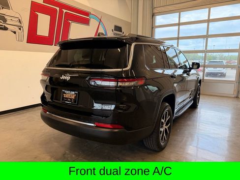 Used 2025 Jeep Grand Cherokee L Limited AWD/4WD image 4