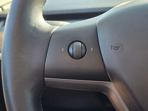 Used 2020 Tesla Model 3 Long Range image 24