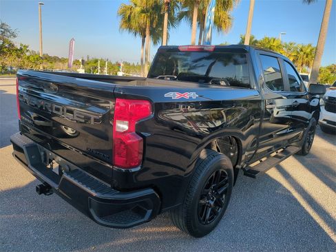 Used 2023 Chevrolet Silverado 1500 Custom w/ LPO, Dark Essentials Package image 5