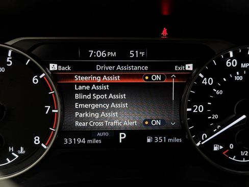 Used 2024 Nissan Rogue SV image 10