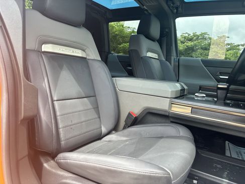 Used 2024 GMC Hummer EV 2X w/ LPO, Illumination Package AWD/4WD image 24