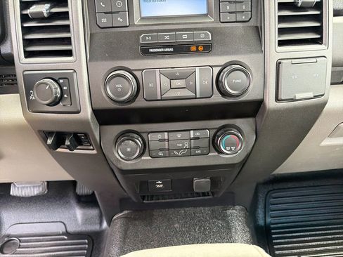Used 2021 Ford F350 XL w/ Power Equipment Group AWD/4WD image 18