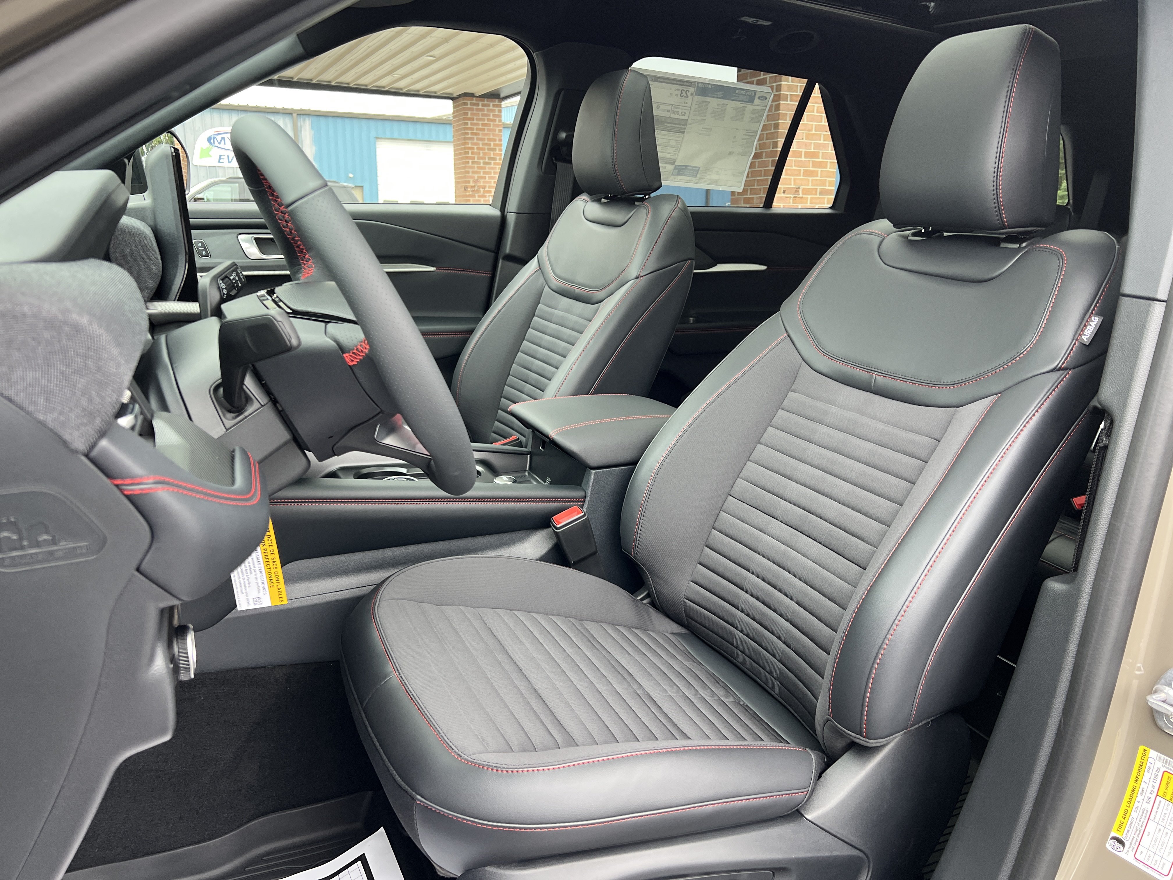 New 2027 Ford Explorer ST-Line w/ Premium Package AWD/4WD image 13