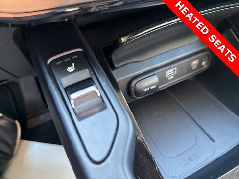 Used 2024 Kia Telluride S image 13