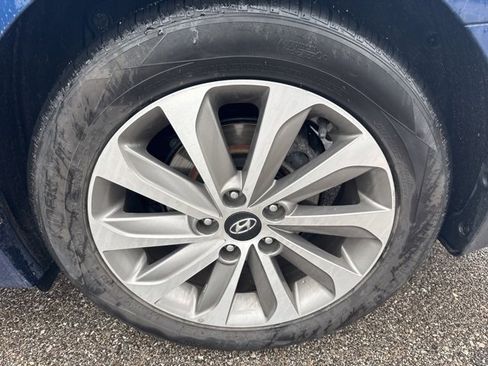 Used 2015 Hyundai Sonata Sport w/ Option Group 04 image 3