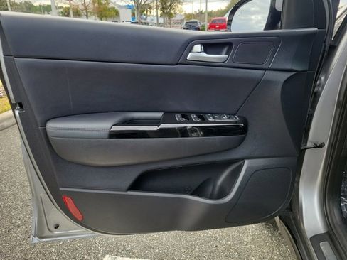 Used 2022 Kia Sportage Nightfall Edition w/ Nighfall AWD Premium Package image 18