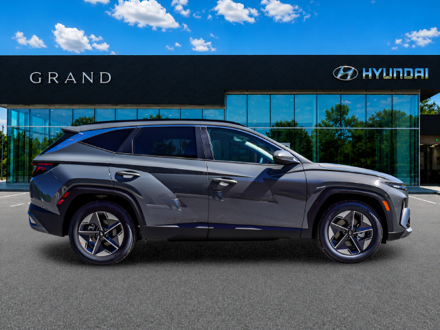 New 2026 Hyundai Tucson SEL FWD image 7