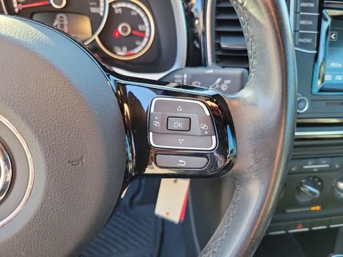 Used 2016 Volkswagen Beetle 1.8T Denim image 17