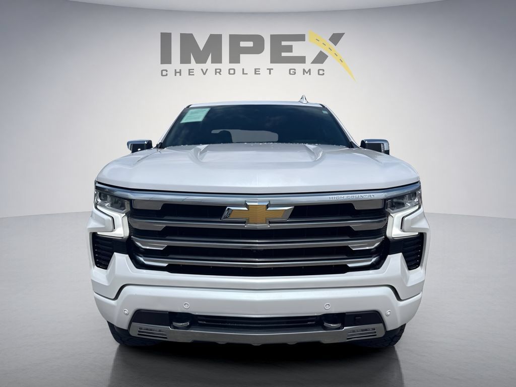 Used 2023 Chevrolet Silverado 1500 High Country w/ Technology Package AWD/4WD image 6