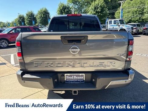 New 2026 Nissan Frontier SV w/ SV Convenience Package AWD/4WD image 9