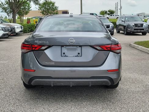 Certified 2025 Nissan Sentra SV FWD image 6