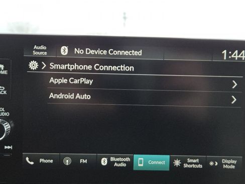 Used 2025 Honda Pilot EX-L image 3