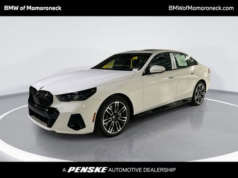 New 2026 BMW 540i xDrive w/ M Sport Package image 1