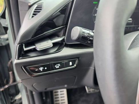 Used 2024 Kia Niro Wave w/ Wave Preserve Package FWD image 22