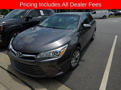Used 2016 Toyota Camry LE w/ Moonroof Package