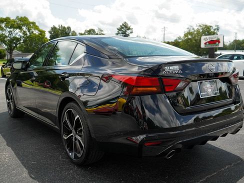 Used 2026 Nissan Altima 2.5 SR FWD image 3