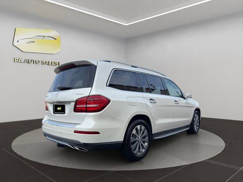 Used 2017 Mercedes-Benz GLS 450 4MATIC image 8