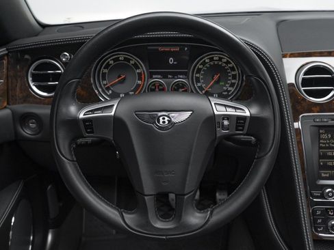 Used 2014 Bentley Flying Spur W12 image 22