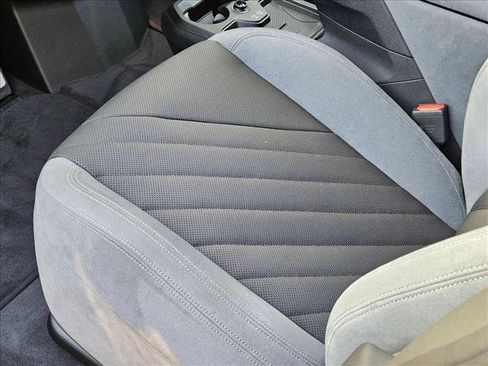 New 2026 BMW iX M70 image 4