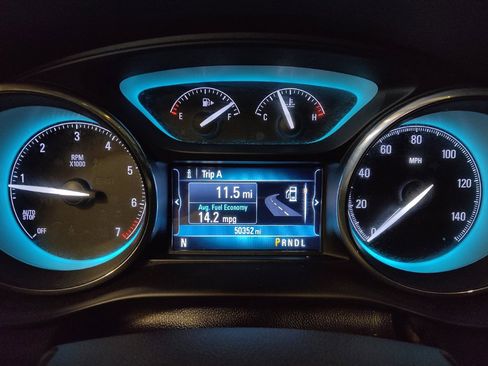 Used 2017 Buick Envision Essence FWD image 23