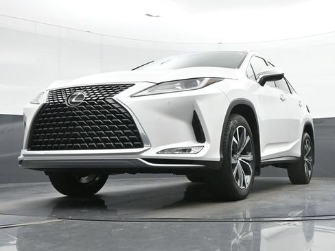 Certified 2022 Lexus RX 350 FWD w/ Premium Package image 32