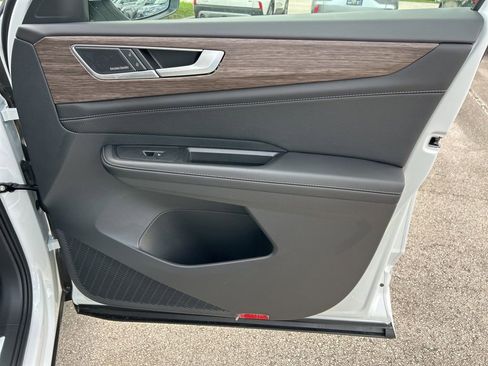 New 2026 Volkswagen Atlas SEL Premium R-Line image 39
