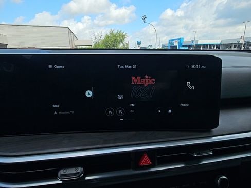 Used 2025 Kia Sorento SX Prestige w/ Olive Brown Leather Package image 15