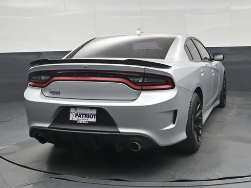 Used 2020 Dodge Charger R/T w/ Plus Group RWD image 2